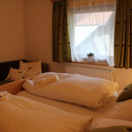 Bauernhof Grussberggut 배드호프가스타인