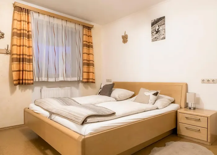 Bauernhof Grussberggut Gratis Therme & Sommerbergbahn Çiftlik konaklama *