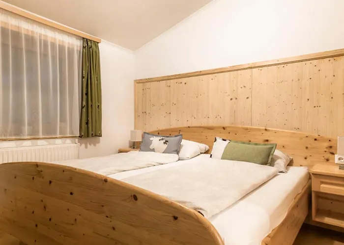 Bauernhof Grussberggut Gratis Therme & Sommerbergbahn Çiftlik konaklama